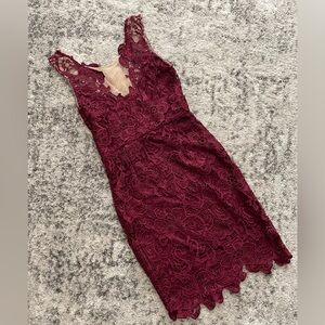Lulu Burgundy Red Lace Dress - XS